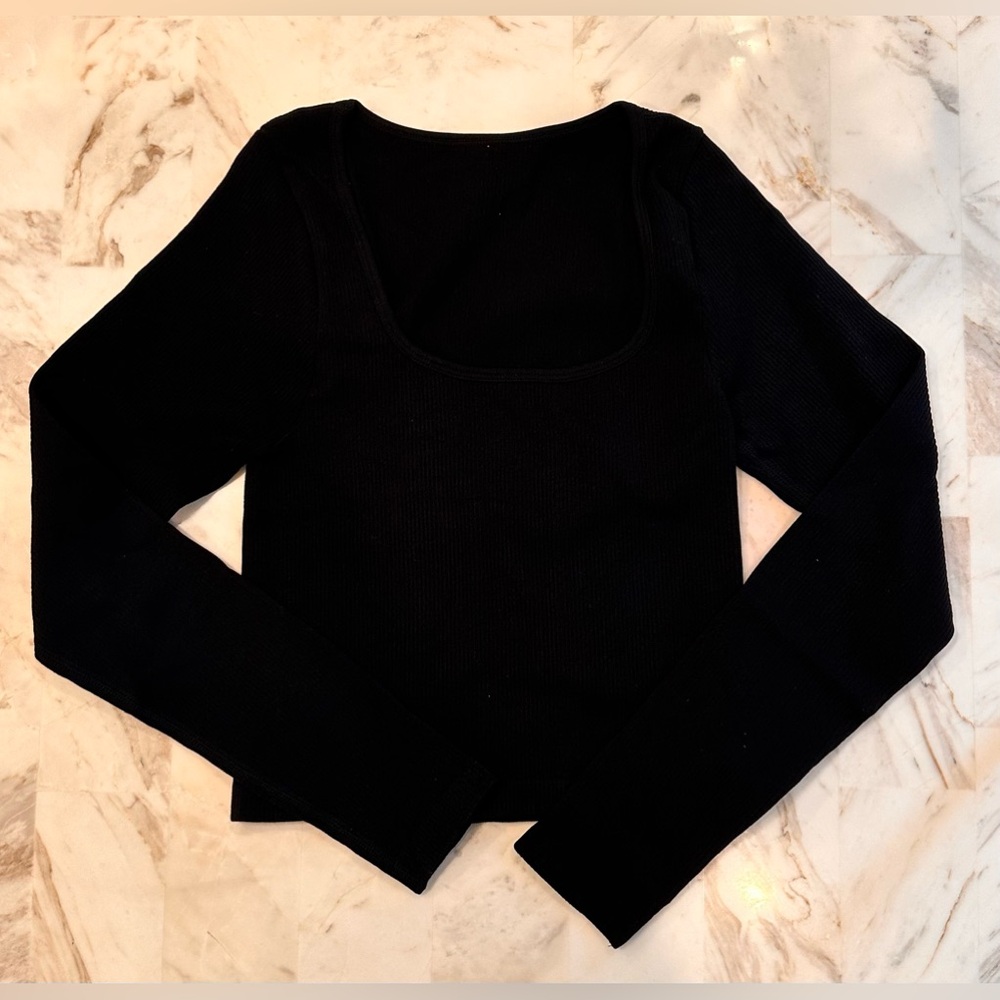 Classic Black Long Sleeve Women's Top